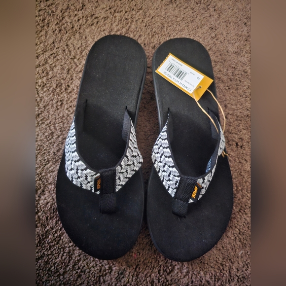 Teva w voya wedge sandles size 10 - Picture 2 of 5